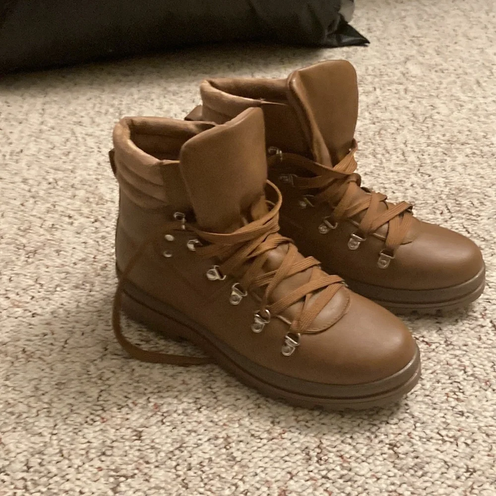 Women’s winter ankle boots - Picture 2 of 5